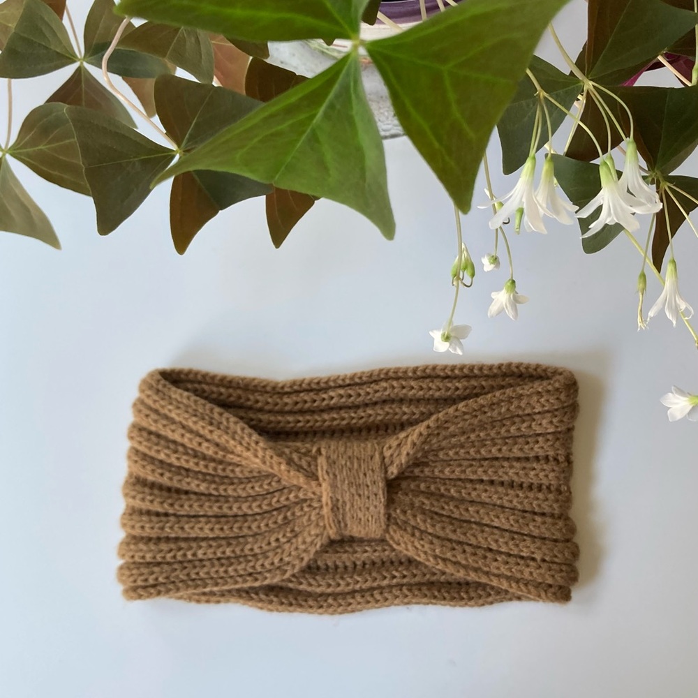 Ardene Cozy Brown Knit Headband
